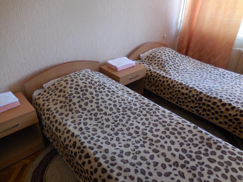 Ust-Kamenogorsk Hotel Room photo